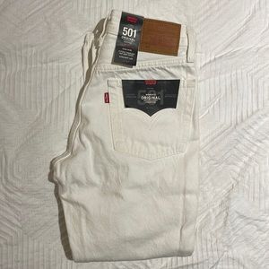 Levi’s 501 original cropped, size 24 NWT